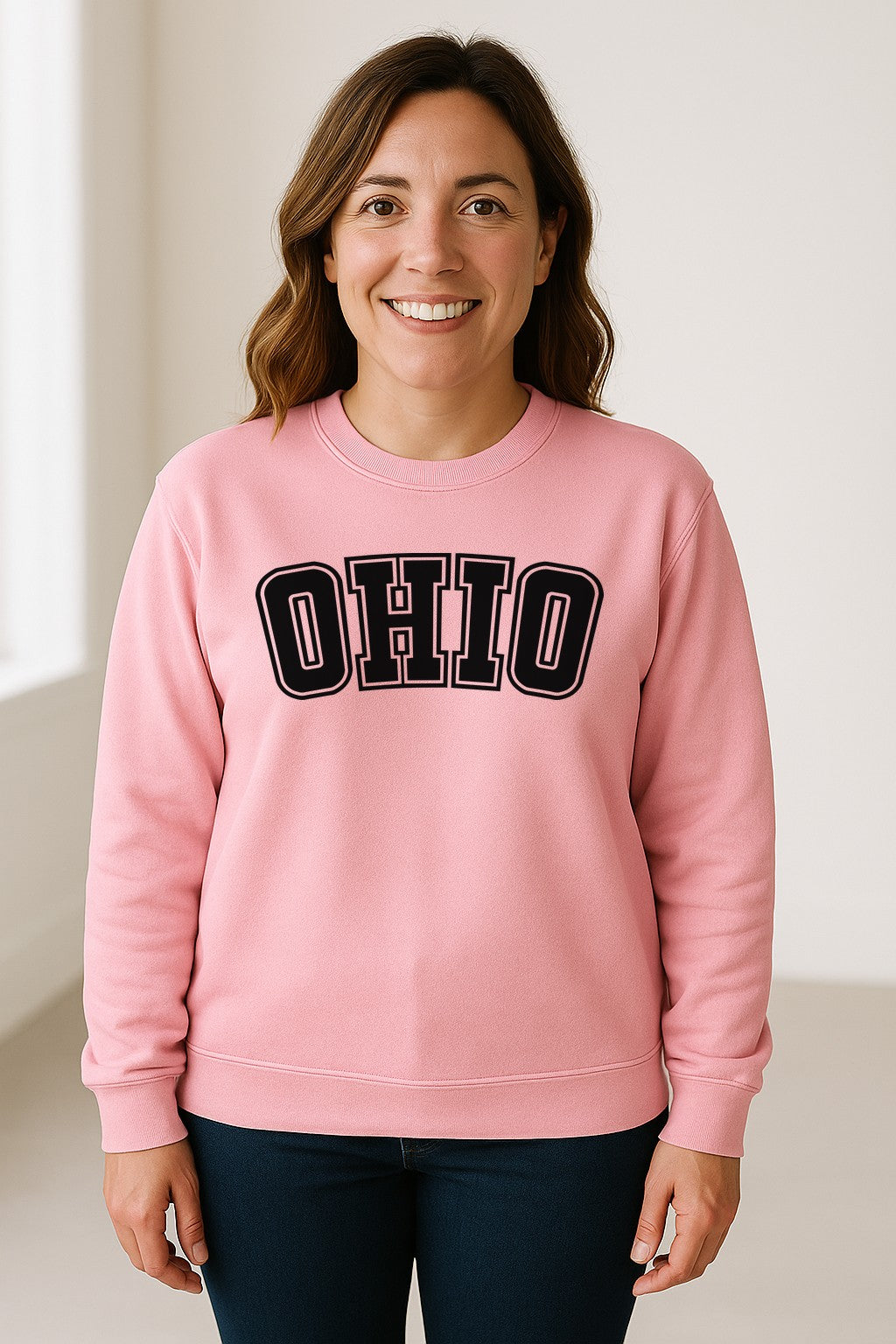 Ohio Sweatshirt, Retro Varsity Arched State Pride Crewneck for Residents and Travelers