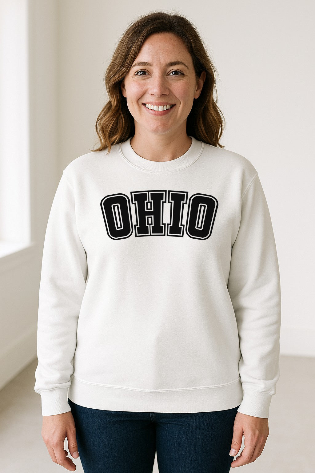 Ohio Sweatshirt, Retro Varsity Arched State Pride Crewneck for Residents and Travelers
