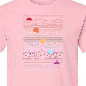 Sunset Mountain T-Shirt, Retro Line Art Sun Graphic for Summer Vacation and Outdoor Trips