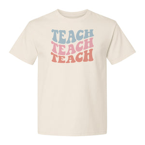 Teacher T-Shirt, Retro Repeated Teach Lettering Graphic for Elementary School Educators and Staff
