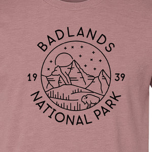 Badlands National Park T-Shirt, 1939 Mountain and Bison Graphic for Hiking Family Trips
