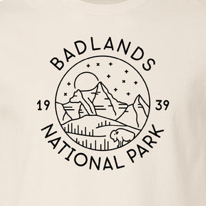 Badlands National Park T-Shirt, 1939 Mountain and Bison Graphic for Hiking Family Trips
