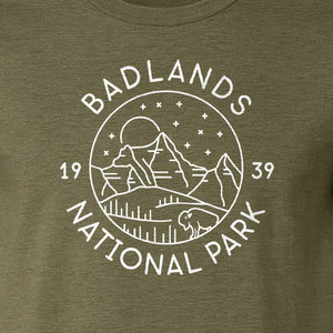 Badlands National Park T-Shirt, 1939 Mountain and Bison Graphic for Hiking Family Trips