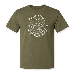Badlands National Park T-Shirt, 1939 Mountain and Bison Graphic for Hiking Family Trips