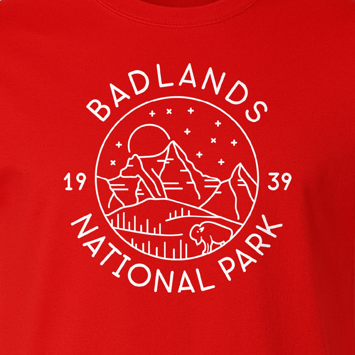Badlands National Park T-Shirt, 1939 Mountain and Bison Graphic for Hiking Family Trips