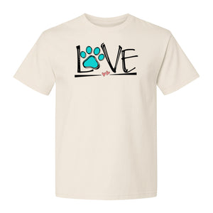 Dog Love Paw Print T-Shirt, Chalk Style Heart Graphic for Moms, Pet Owners and Animal Lovers