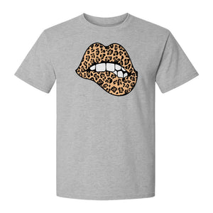 Leopard Lips T-Shirt, Biting Lip Animal Print Graphic Tee for Trendy Fashion Lovers