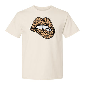 Leopard Lips T-Shirt, Biting Lip Animal Print Graphic Tee for Trendy Fashion Lovers