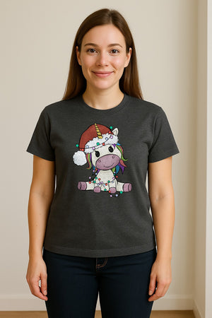Christmas Unicorn T-Shirt, Kawaii Santa Hat and String Lights Graphic for Girls and Festive Parties