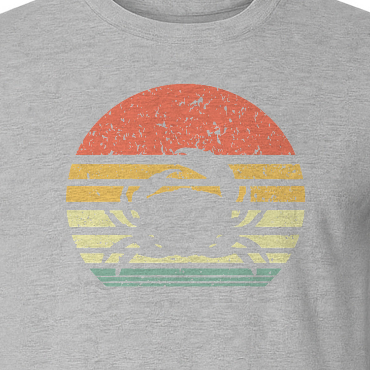 Crab T-Shirt, Retro Sunset Stripe Graphic for Beach Lovers and Animal Fans