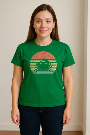 Crab T-Shirt, Retro Sunset Stripe Graphic for Beach Lovers and Animal Fans