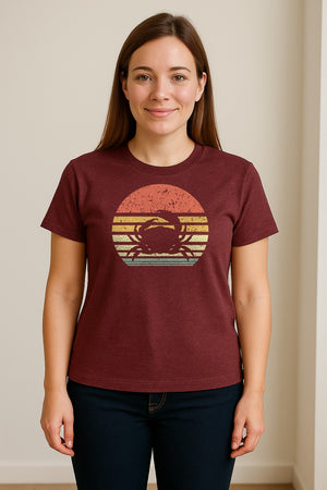Crab T-Shirt, Retro Sunset Stripe Graphic for Beach Lovers and Animal Fans