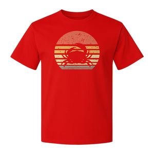 Crab T-Shirt, Retro Sunset Stripe Graphic for Beach Lovers and Animal Fans