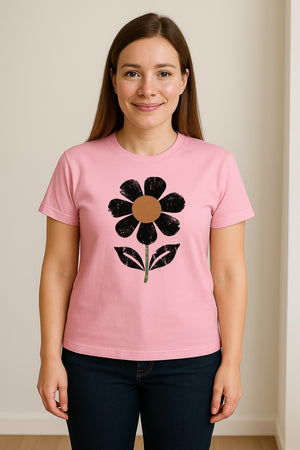 Flower T-Shirt, Distressed White Daisy Botanical Graphic Tee for Plant Lovers and Garden Gifts