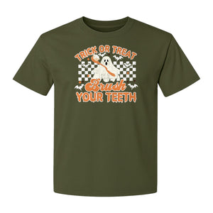 Halloween Dentist T-Shirt, Trick or Treat Brush Your Teeth Ghost Graphic for Dental Professionals