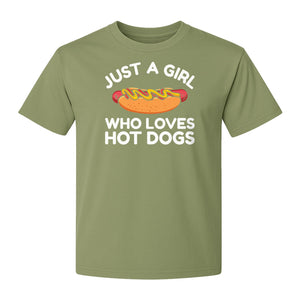 Just a Girl Who Loves Hot Dogs T-Shirt, Funny Foodie Graphic for Cookouts, Barbecues and Birthday Parties