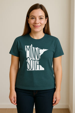 Minnesota State Map T-Shirt, Typography Travel Souvenir for Proud Residents and Visitors