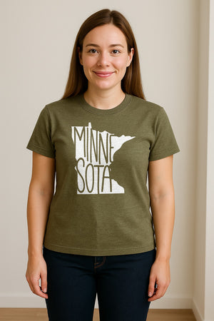 Minnesota State Map T-Shirt, Typography Travel Souvenir for Proud Residents and Visitors