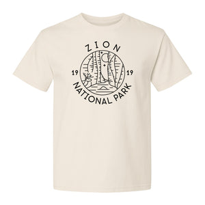 Zion National Park T-Shirt, Retro Line Art Hiking Design for Utah Camping and Outdoor Adventure