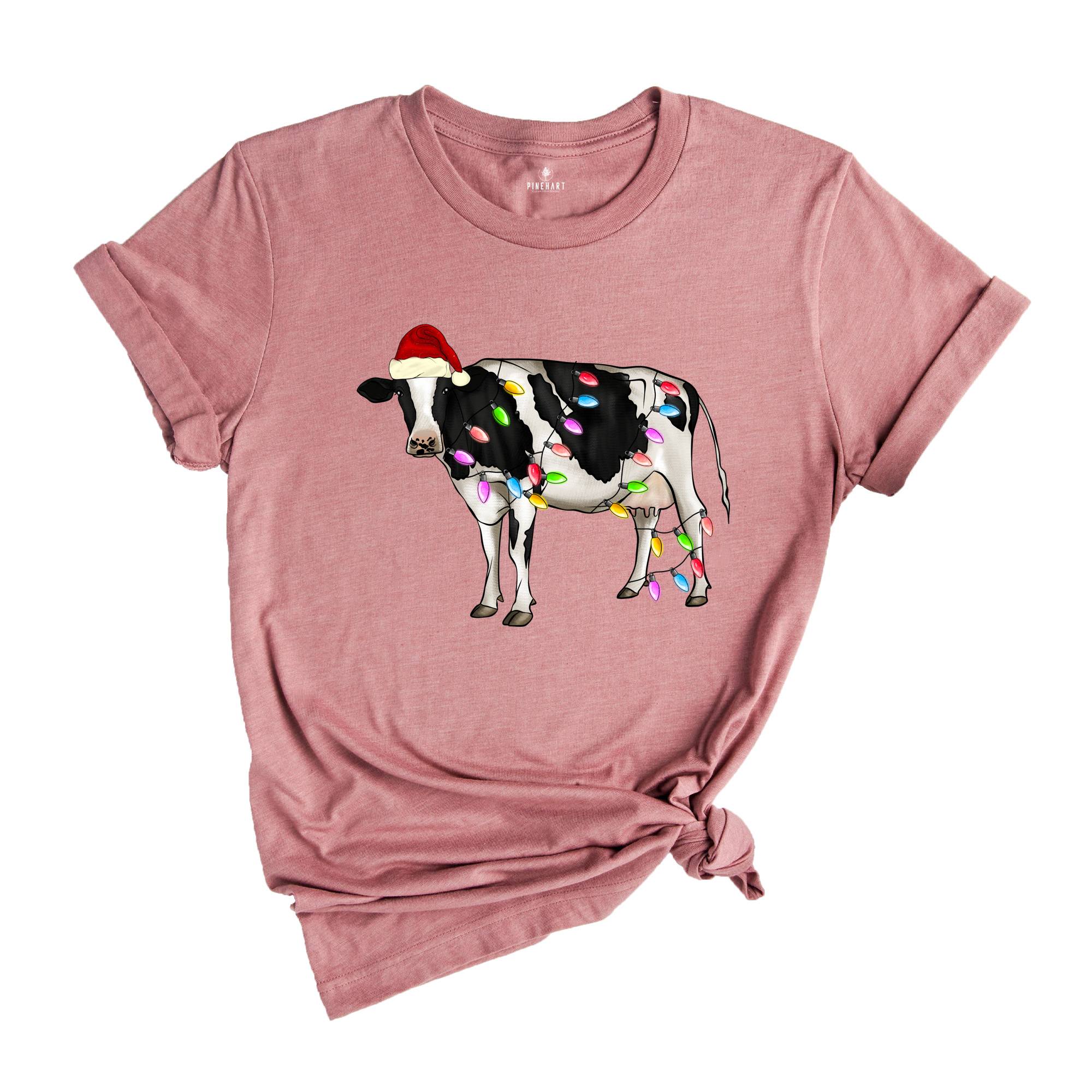 Christmas Cow T-Shirt, Festive Farm Animal Tee, Holiday Gifts For Cow Lovers, Farm Christmas Shirt, Cute Christmas Shirt