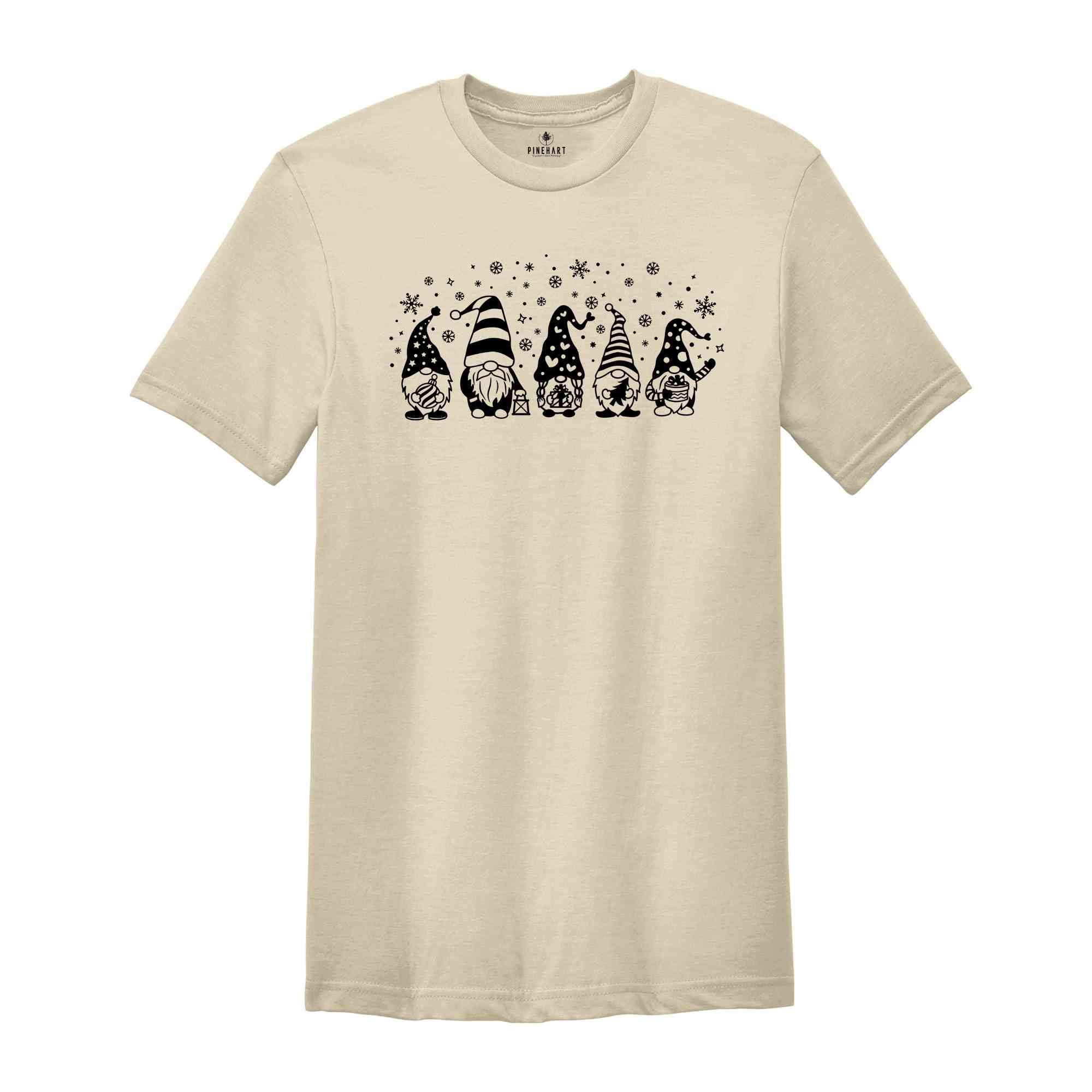 Christmas Gnomes Tee, Gnomes Of Santa T-Shirt, Gnomes With Gifts, Cool Christmas Gifts, Winter Lover Shirt