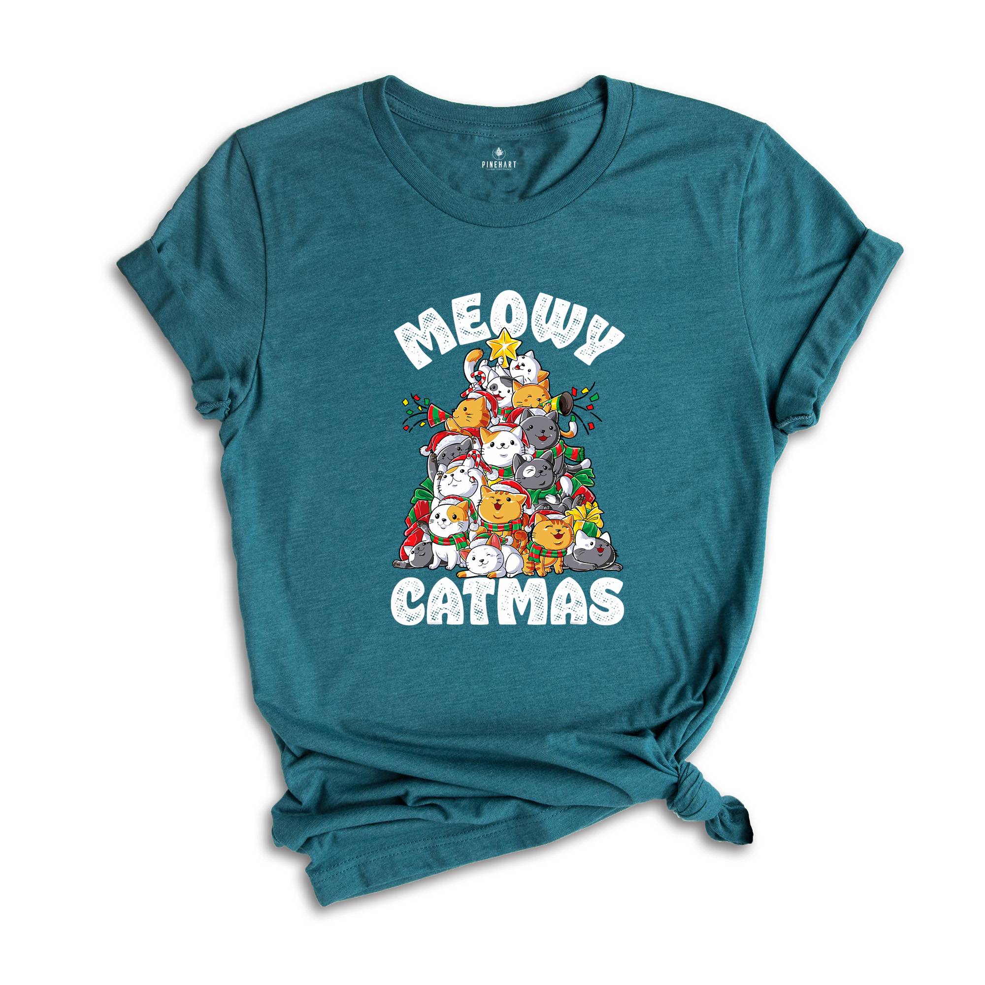 Comfort Colors Meowy Catmas Shirt, Meowy Catmas Shirt, Meowy Christmas Cat Mom Shirt, Christmas Cat Lovers Shirt