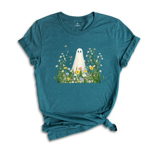 Cute Ghost in Wildflowers Shirt, Spooky Fall Aesthetic Halloween Floral Tee, Retro October T-Shirt, Cozy Ghostcore Gift