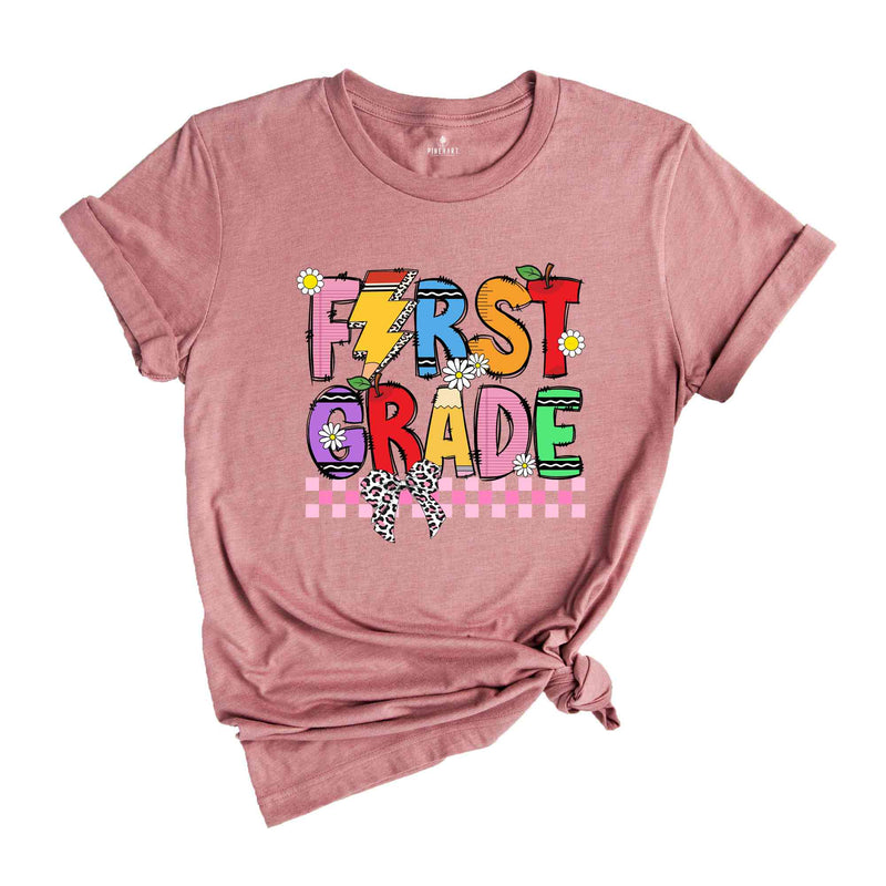 Hello First Grade Shirt, 1st Grade Shirt, Back To School Shirt, First Grade Gift, First Day Of School Shirt, First Grade Teacher Shirt