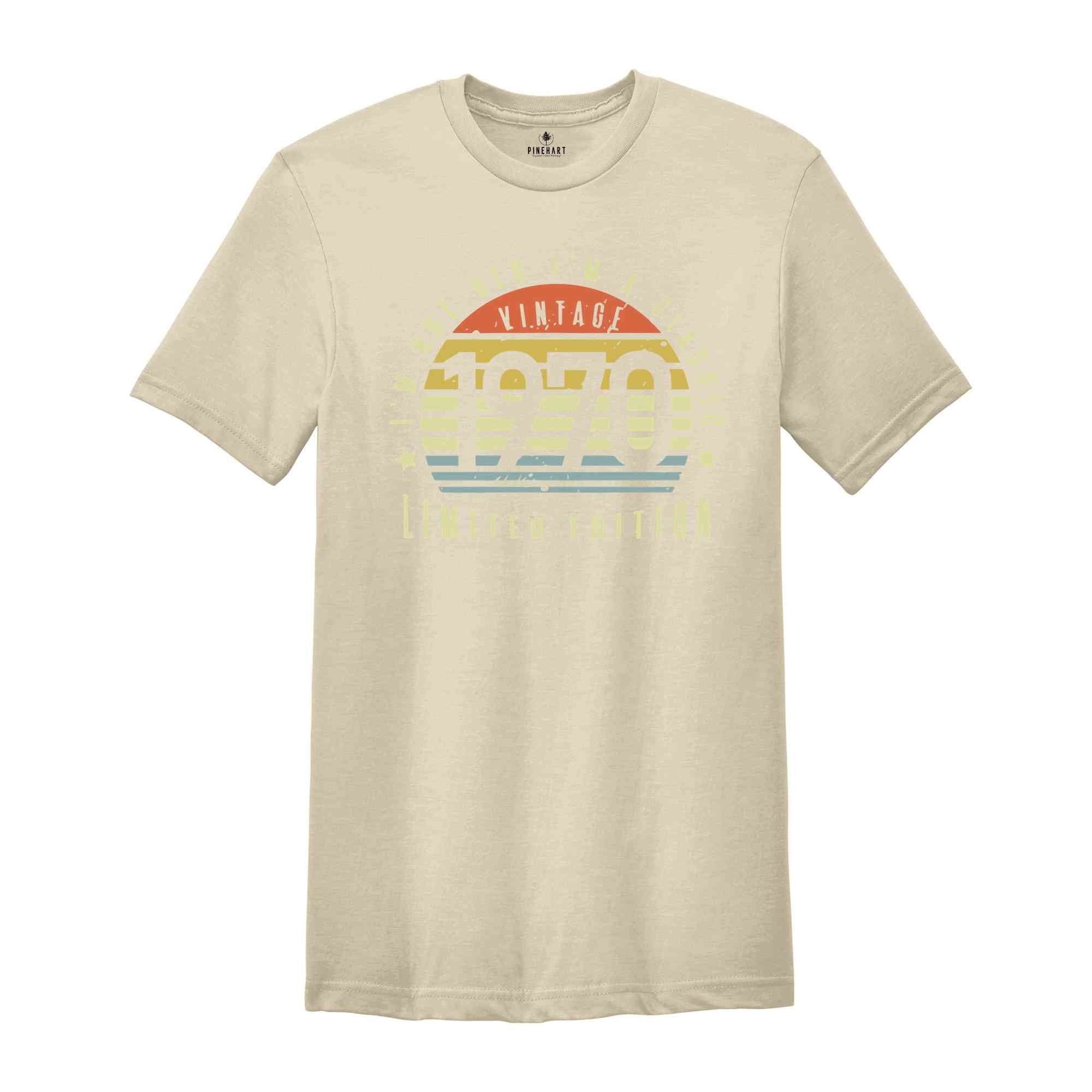 I'm Not Old I'm A Classic T-Shirt, Vintage 1970 Birthday Shirt, Vintage 1970 Shirt, 55th Birthday Shirt, 55th Birthday Gifts, Vintage Birthd