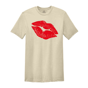 Kisses Lips Valentine Shirt, Kisses Women Shirt, Gift for Girlfriend, Happy Valentine Lips Shirt, Valentine Day Shirt