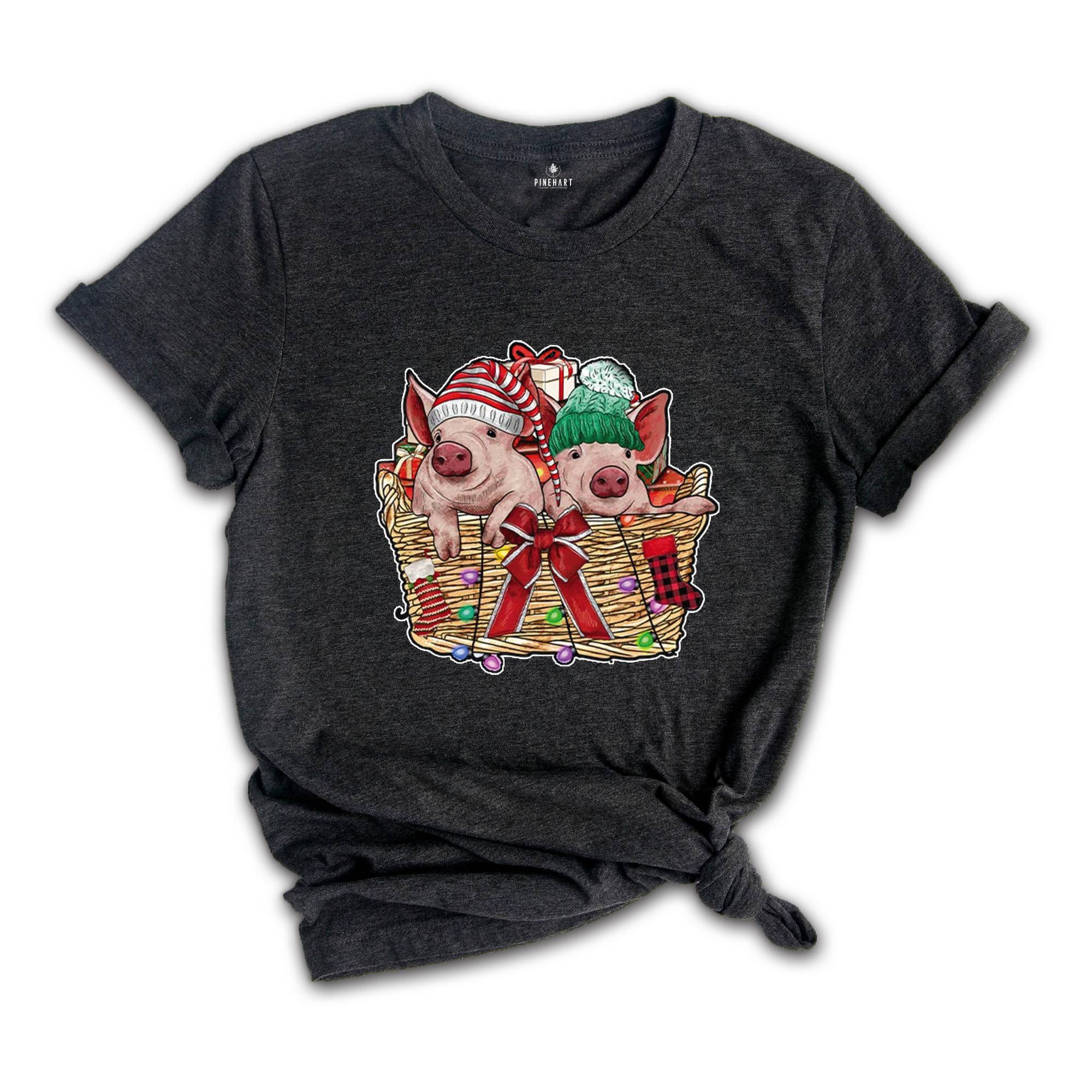 Pigs Christmas Shirt, Pig Lover Shirt, Pig Holiday Shirt, Christmas Animal Tee, Cute Christmas T-Shirt, Santa Pig Shirt