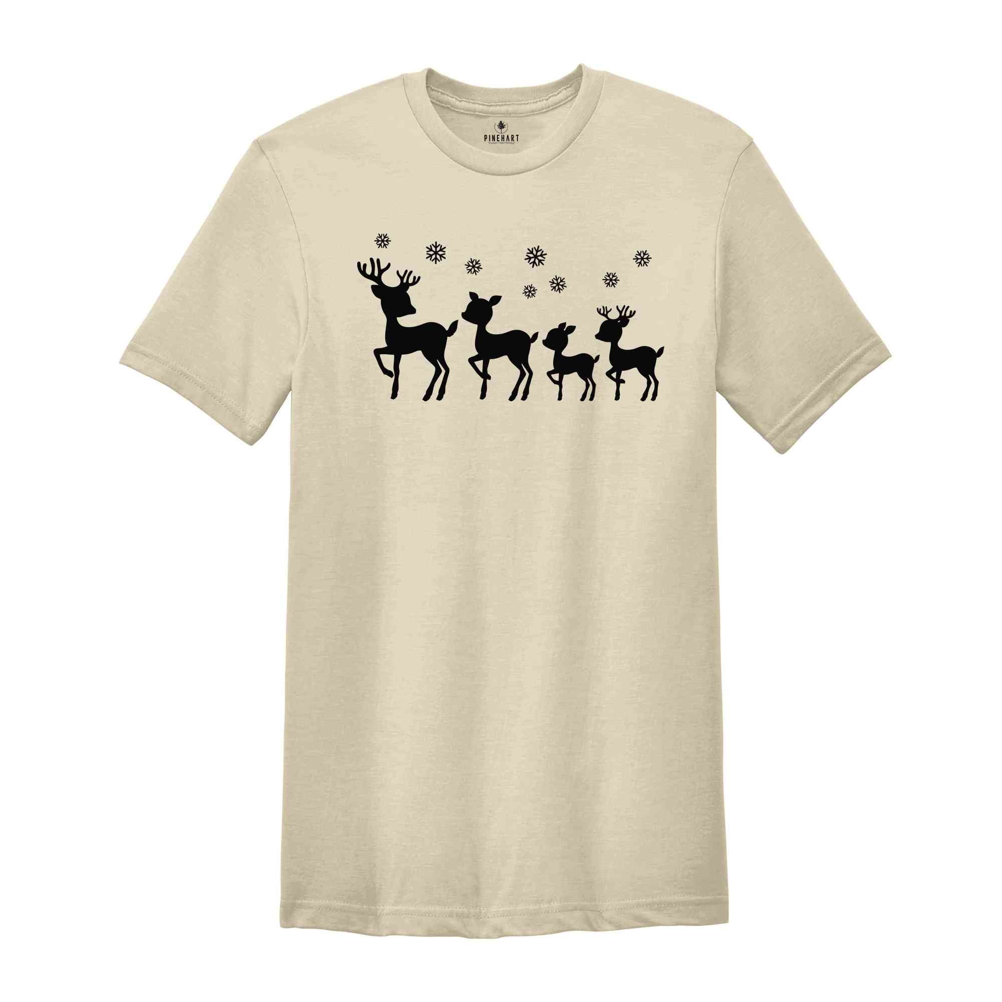 Reindeer Christmas Shirt, Reindeer Family Shirt, Peeping Reindeer Shirt, Merry Christmas Shirt, Christmas Family Shirt, Xmas Shirt