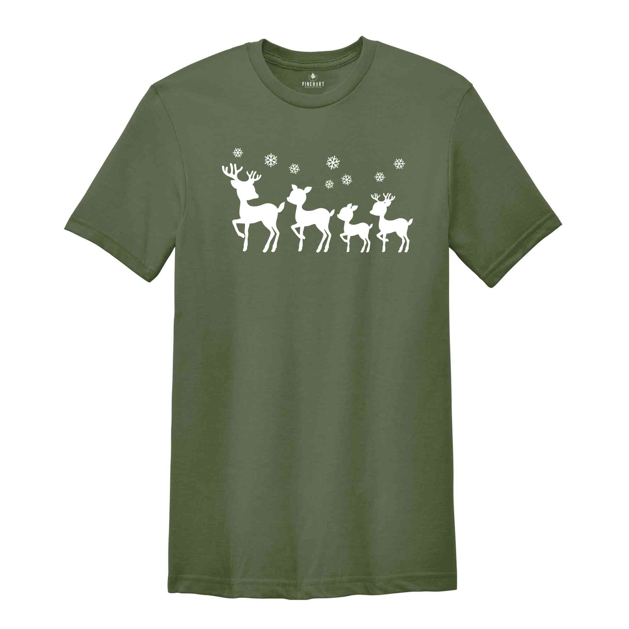 Reindeer Christmas Shirt, Reindeer Family Shirt, Peeping Reindeer Shirt, Merry Christmas Shirt, Christmas Family Shirt, Xmas Shirt