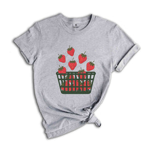 Strawberry Shirt, Foodie Shirt, Fruit Lovers Gifts, Strawberry Tee, Trending Shirt, Gardening Gifts, Summer Tee