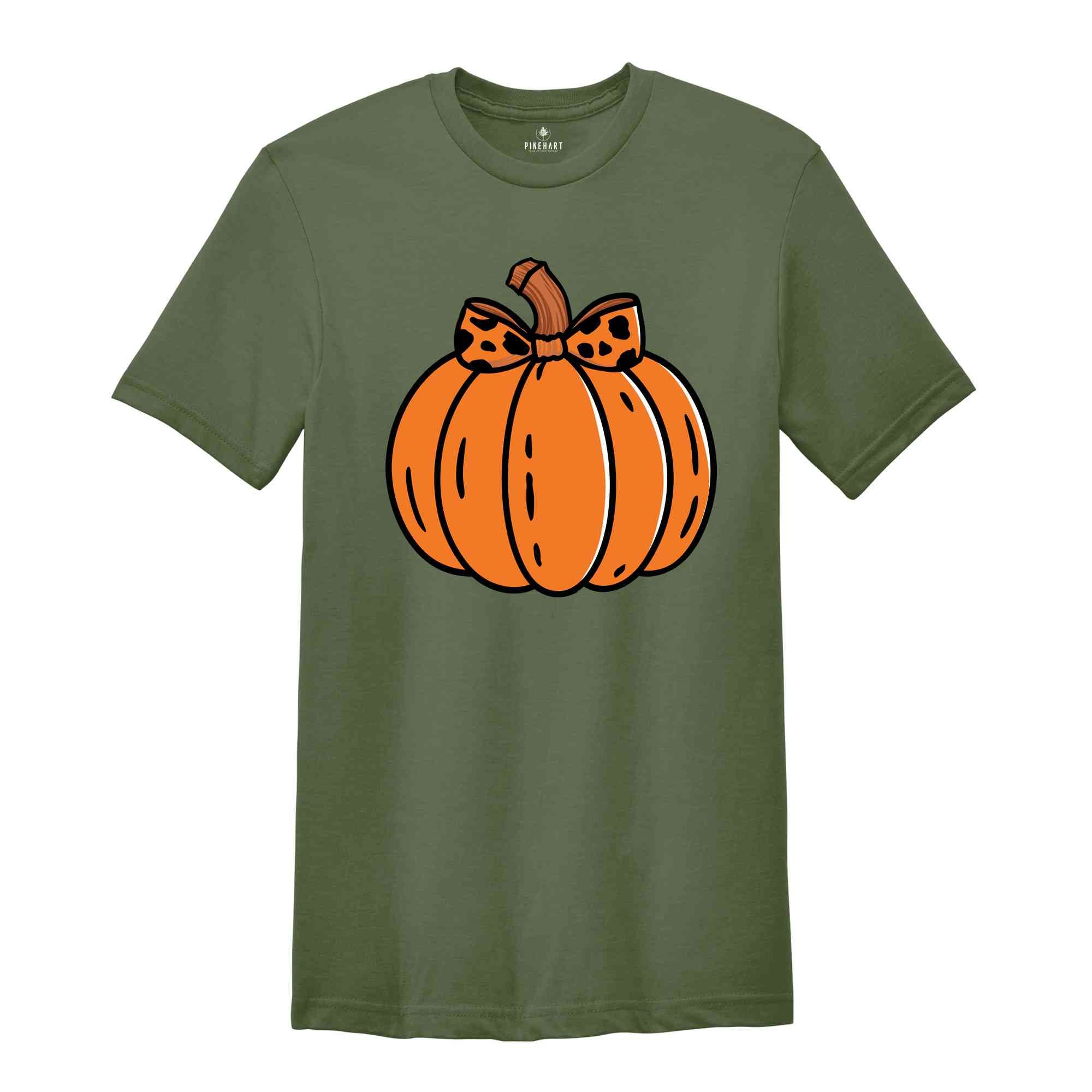 Halloween Pumpkin Shirt, Retro Halloween Shirt, Coquette Halloween Shirt, Pink Pumpkin Shirt, Pumpkin Coquette Bow Shirt, Ghost Shirt