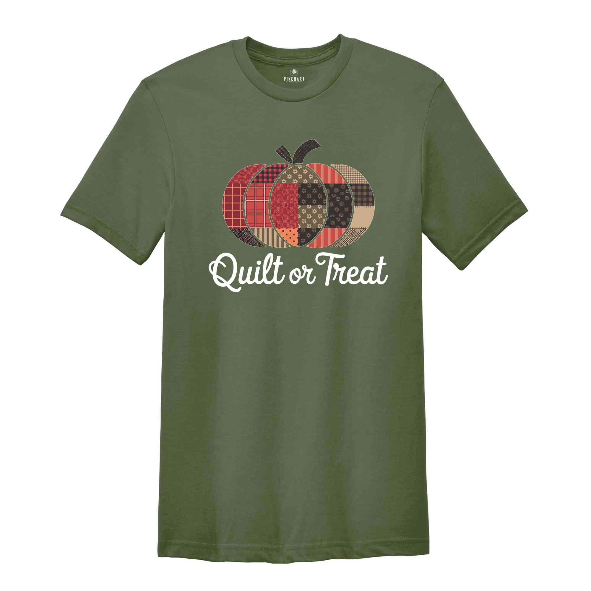 Quilt or Treat Shirt, Quilters Halloween Shirt, Quilting Lovers Shirt, Gift for Quilting Mom, Funny Halloween Shirt, Halloween Quilter Tee