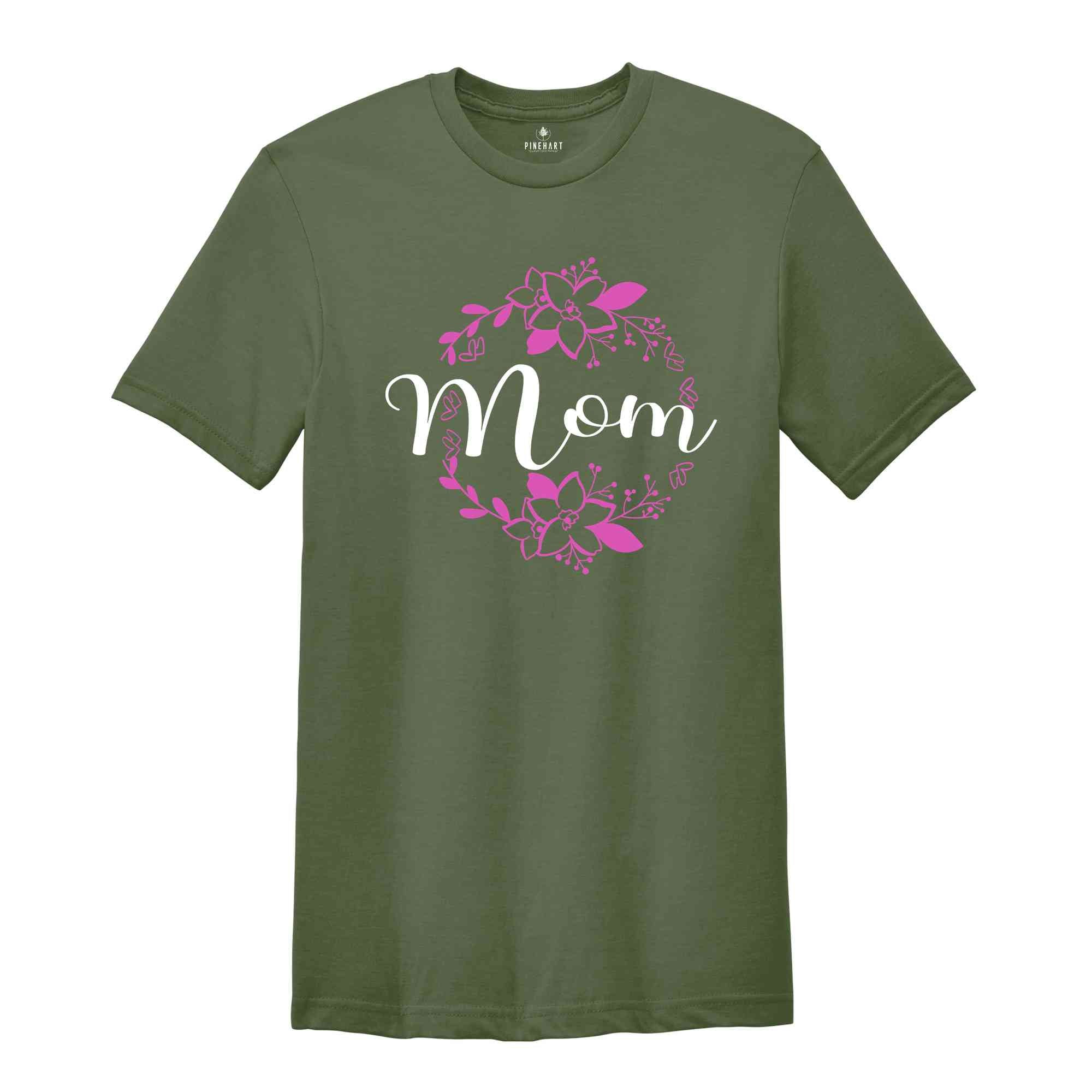 Mom Shirt, Mom Heart Shirt, Mothers Day Gift, Custom Shirt for Mothers, Mom T shirt, Mommy Tee, Mom Personalization Gift, New Mommy Gift