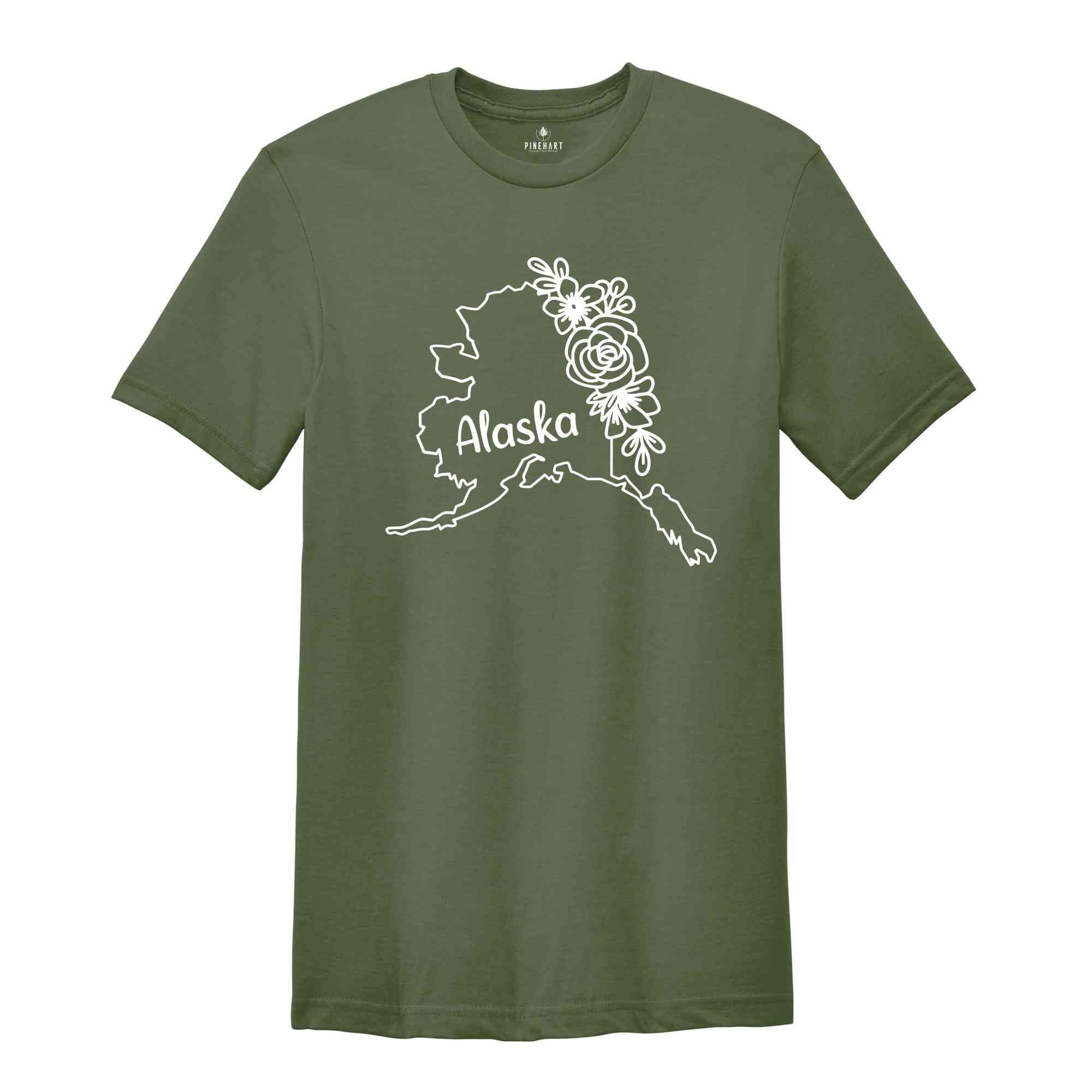 Alaska State Shirt, Mountain Shirt, Alaska Wildlife Shirt, Alaska Mountain Shirt, Alaska Bear Tee, Alaska State Gift