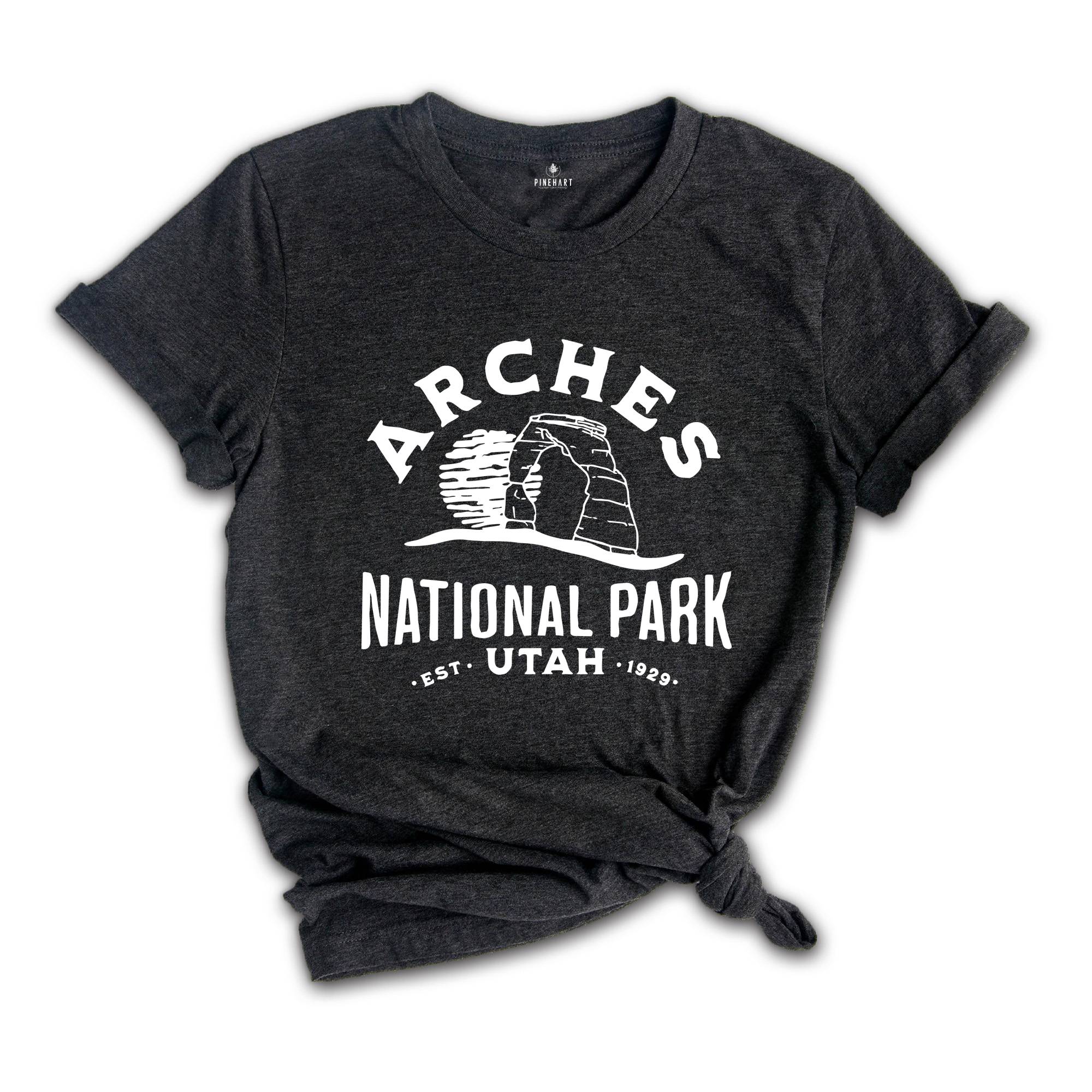 Arches National Park Shirt, Arches Shirt, Arches Park Print, Arches T-Shirt, Arches Park Family Trip Shirt, Arches Park Hiking