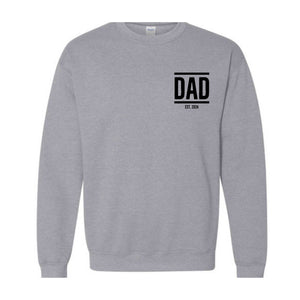 Personalized Dad Est Year Sweatshirt, Custom Dada Est 2024, Father's Day Sweater, Gift for Daddy, New Papa Sweater