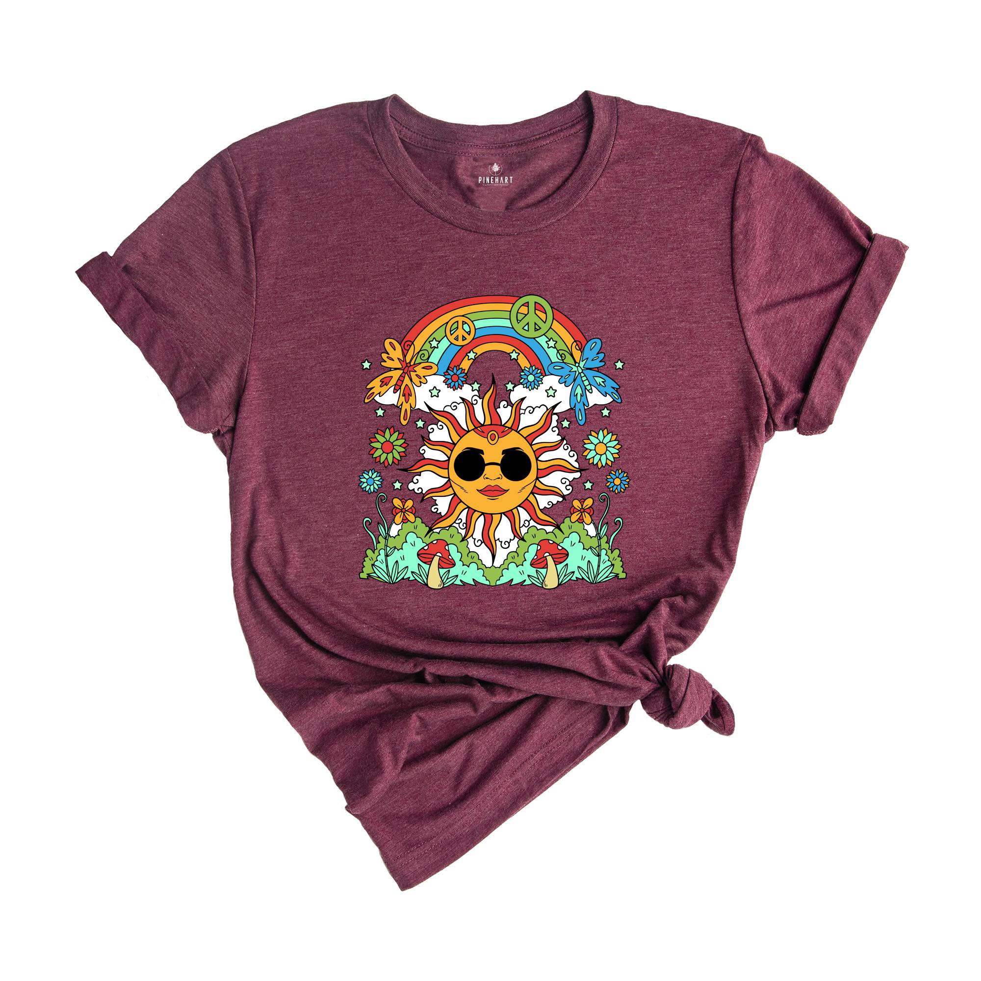 Peace Symbol Shirt, Vintage Sun Shirt, Colorful Shirt, Rainbow Shirt, Summer Shirt, Retro Sun Shirt, Rainbow Shirt