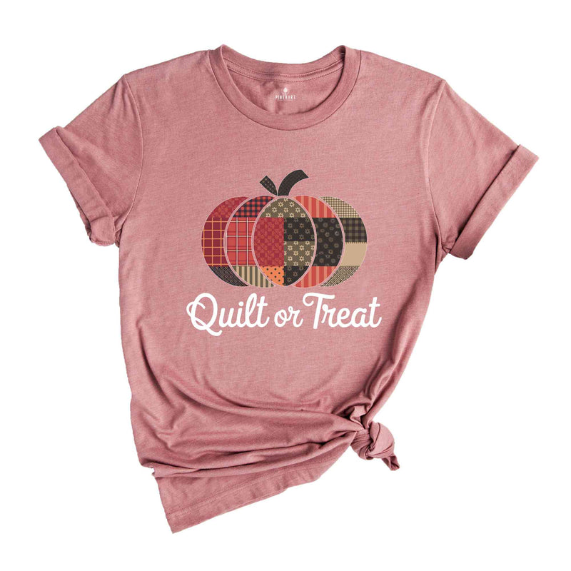 Quilt or Treat Shirt, Quilters Halloween Shirt, Quilting Lovers Shirt, Gift for Quilting Mom, Funny Halloween Shirt, Halloween Quilter Tee