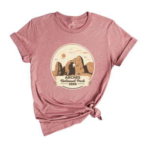 Arches National Park Shirt, National Parks Shirt, National Park Gift, Arches National Park, Nature Shirt, Vacation Shirt, Adventure Shirt