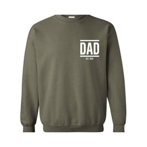 Personalized Dad Est Year Sweatshirt, Custom Dada Est 2024, Father's Day Sweater, Gift for Daddy, New Papa Sweater