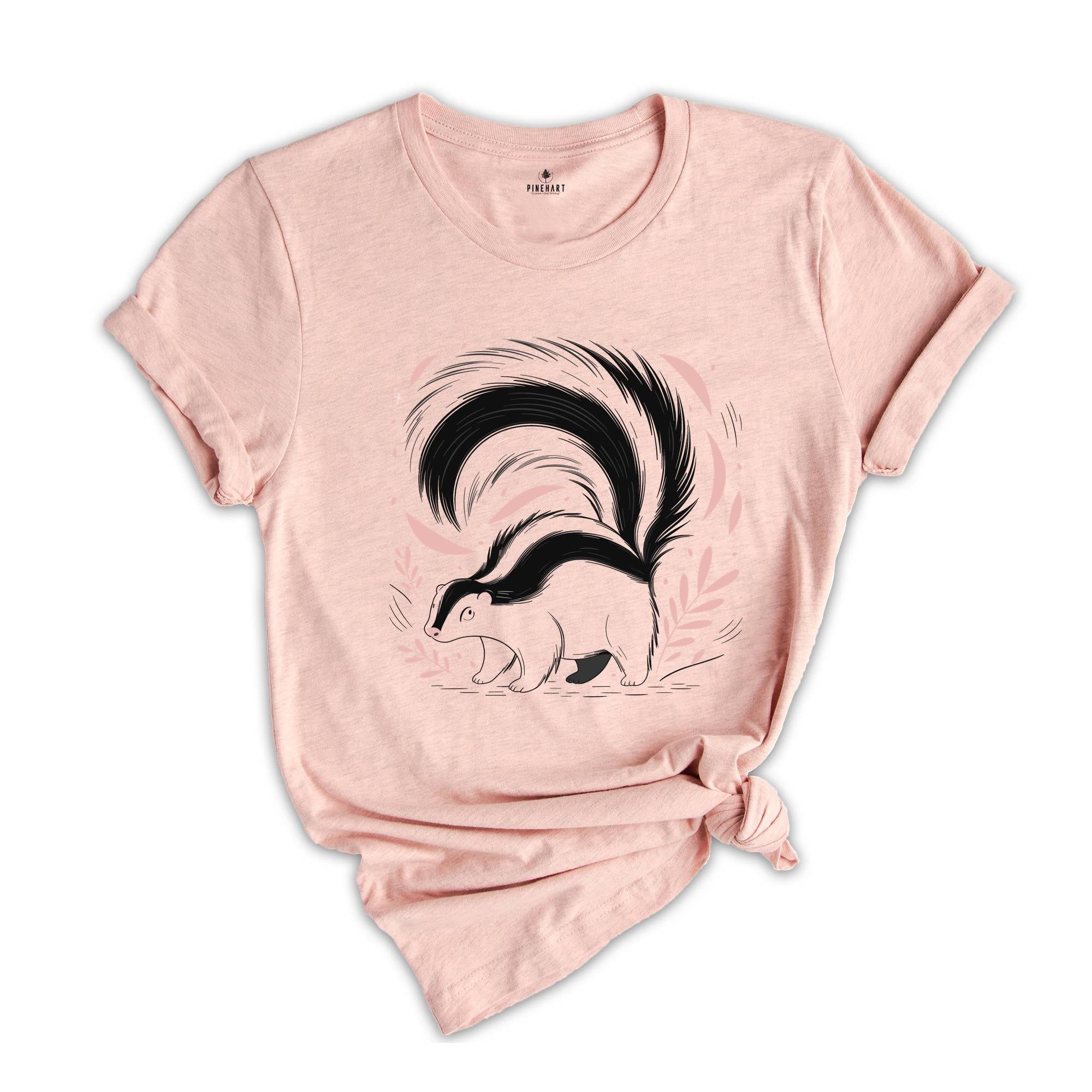 Skunk Shirt, Cute Skunks Shirts, Animals T-Shirt, Vintage Sketch Theme, Wildlife Top, Cute Gift Ideas