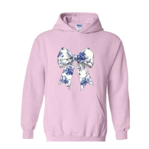 Blue Chinoiserie Bow Hoodie , Toile De Jouy Hoodie, Coquette Bow Blue Hoodie, Cute Mom Hoodie, Toile Blue Bow Hoodie