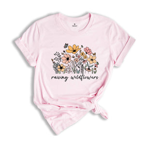 Raising Wildflowers Shirts, Raising Wildflowers Tee, Wildflower T-Shirt, Mom Shirt, Vintage Style Wildflowers Graphic Tee, Botanical Shirt