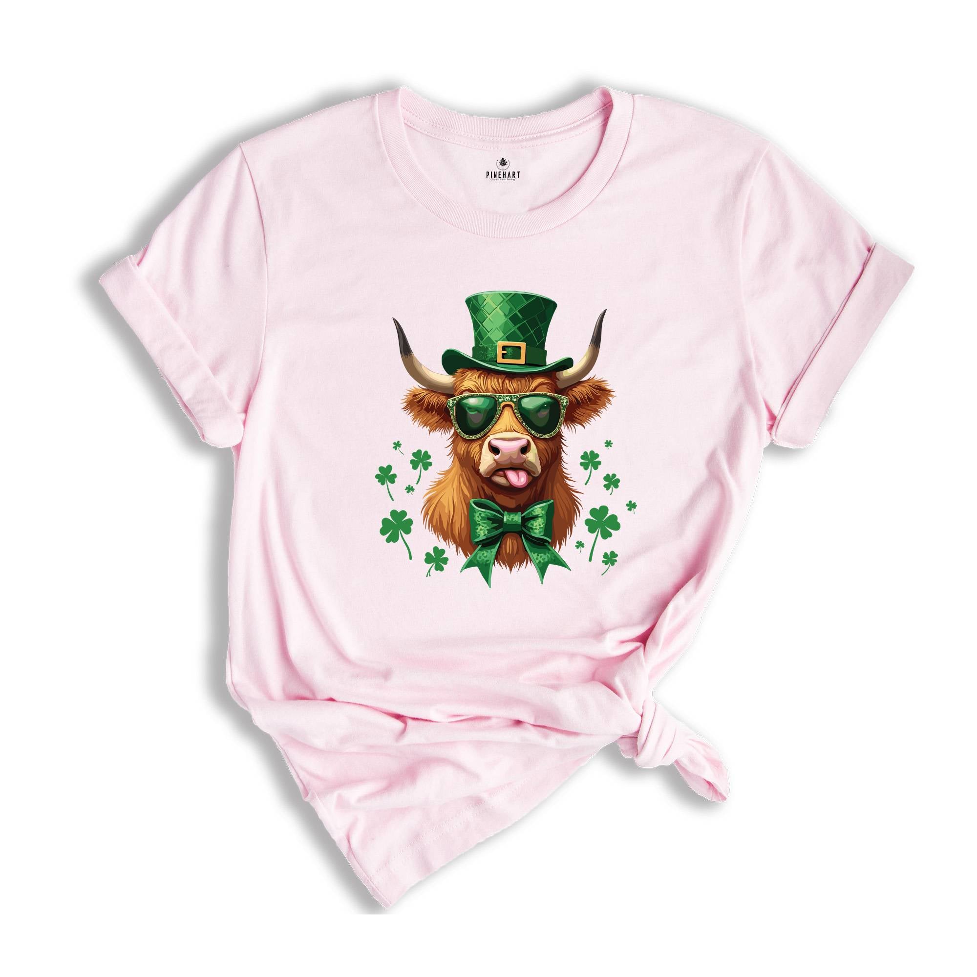 St. Patrick's Day Highland Cow Shirt, Retro St Patricks Day Shirt, Coquette St Patty's Day Shirt, Lucky Shirt, St Patricks Shirt, Irish Tee