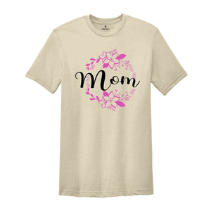 Mom Shirt, Mom Heart Shirt, Mothers Day Gift, Custom Shirt for Mothers, Mom T shirt, Mommy Tee, Mom Personalization Gift, New Mommy Gift