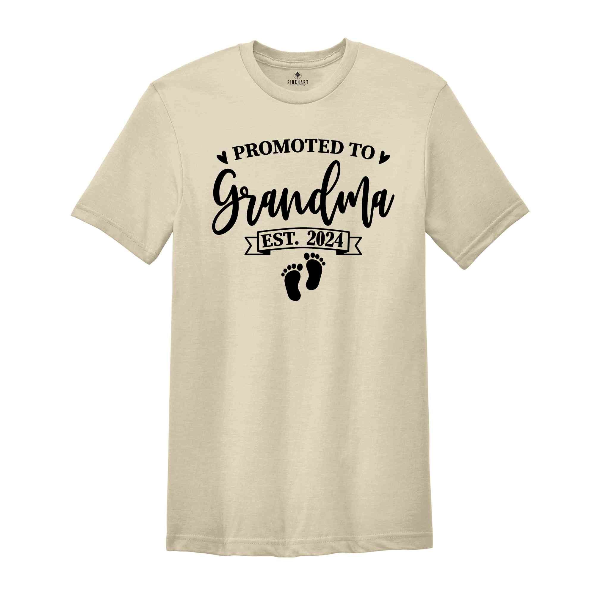 Baby Announcement, Promoted to Grandma, Promoted to Grandpa Est. 2024, New Grandma Shirt, New Grandpa Shirt, Pregnancy Reveal